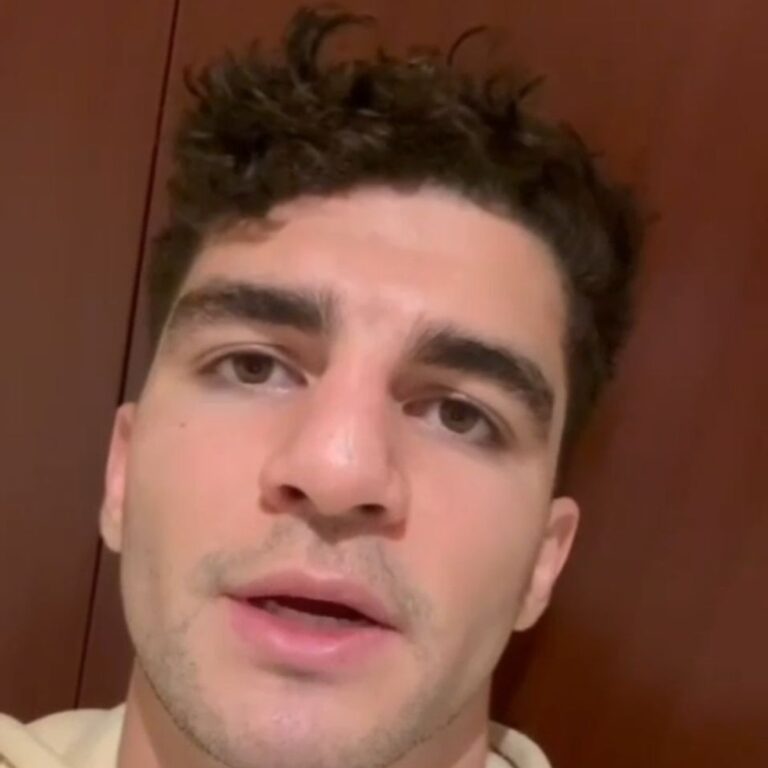 Atletas que estão no exterior, também parabenizaram o GEA pelos 25 anos de clube; confira