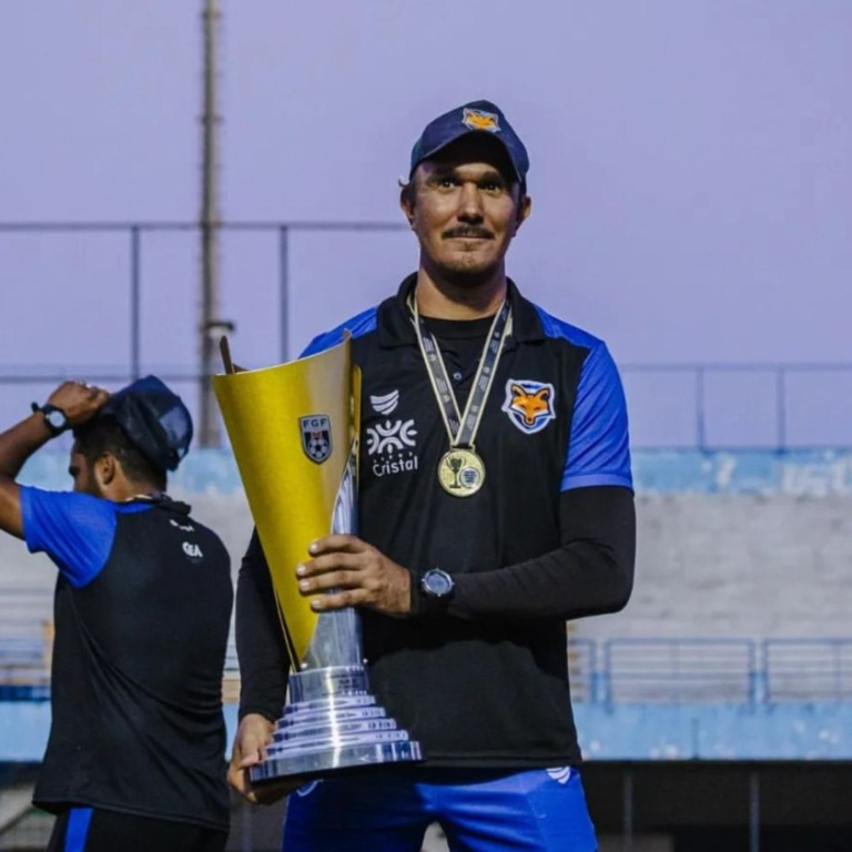 Grêmio Anápolis comunica a saída do massagista Márcio Anderson do quadro de colaboradores do clube