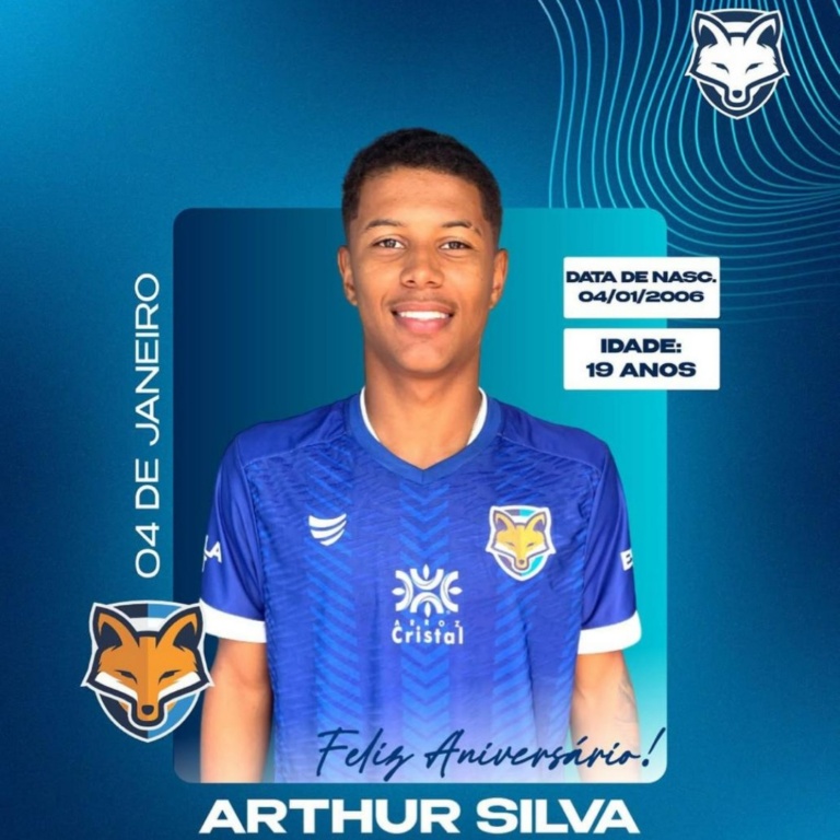 Volante Arthur Silva, completa 19 anos de vida, neste sábado (4)