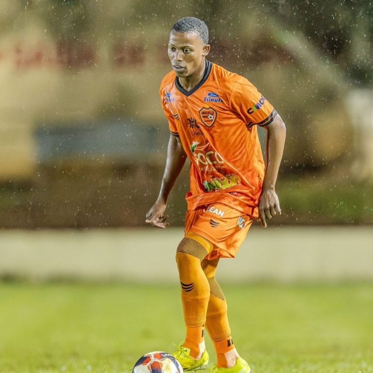 Com o Abecat, Abraão Silvio e Miguel Correia enfrentam o Vila Nova, pela 8ª rodada do Goianão