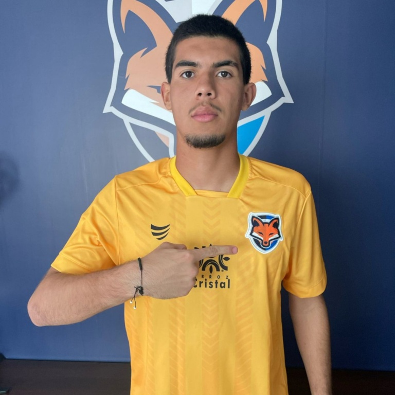 GEA anuncia as contratações de goleiro e meia que jogaram a Copinha, para o sub-20