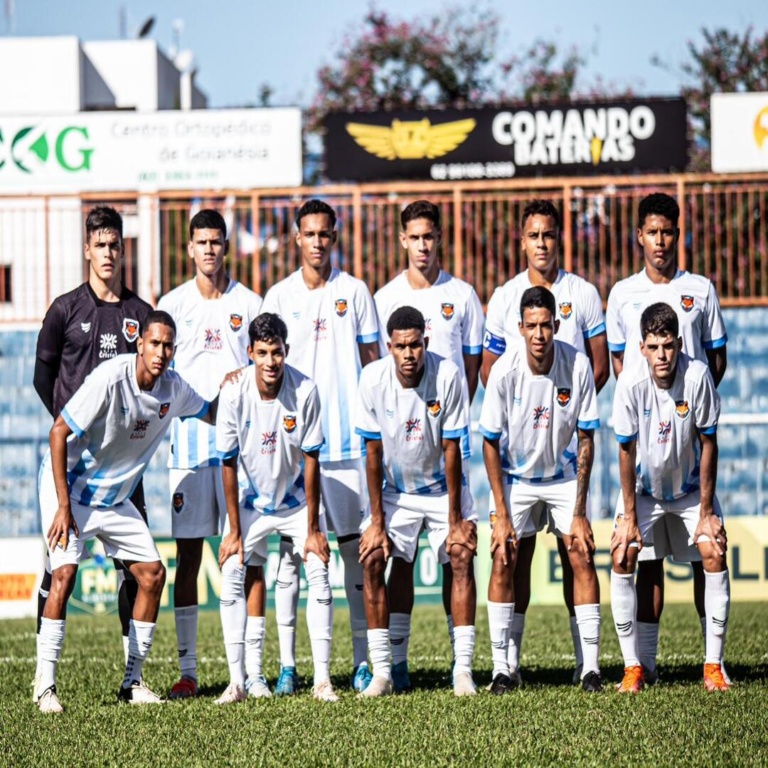Grêmio Anápolis empata com o Goianésia e enfrentará o Vila Nova nas quartas do Goianão sub-20