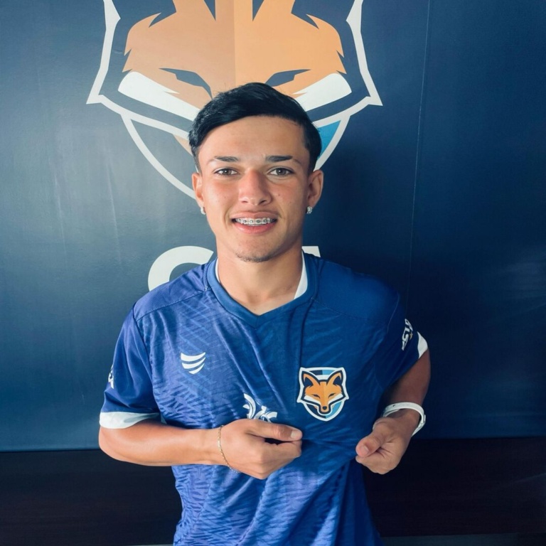 Grêmio Anápolis anuncia a contratação do atacante Breno Luz