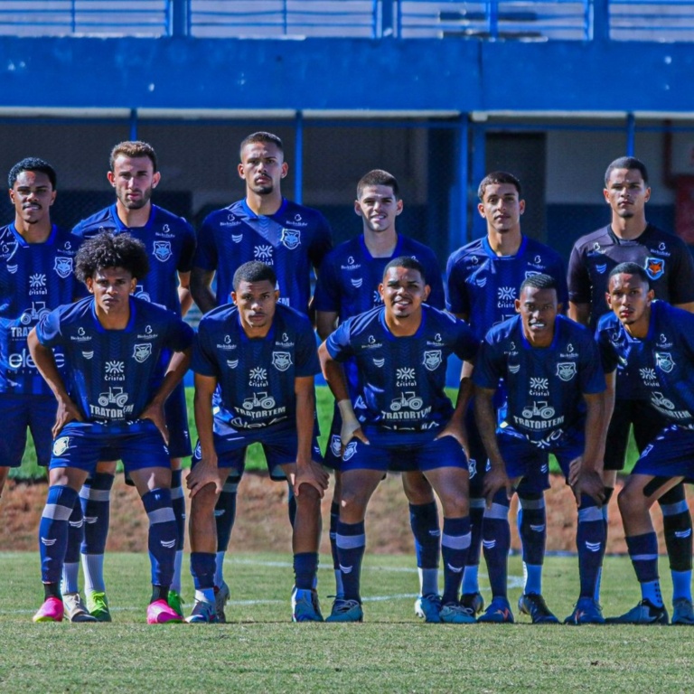 Grêmio Anápolis conquista primeiro triunfo na Divisão de Acesso com dois gols de Miguel Correia