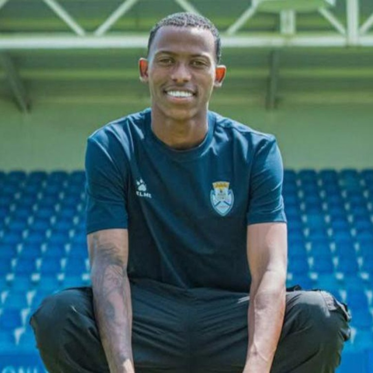 Grêmio Anápolis empresta atacante Miguel Correia ao Feirense de Portugal