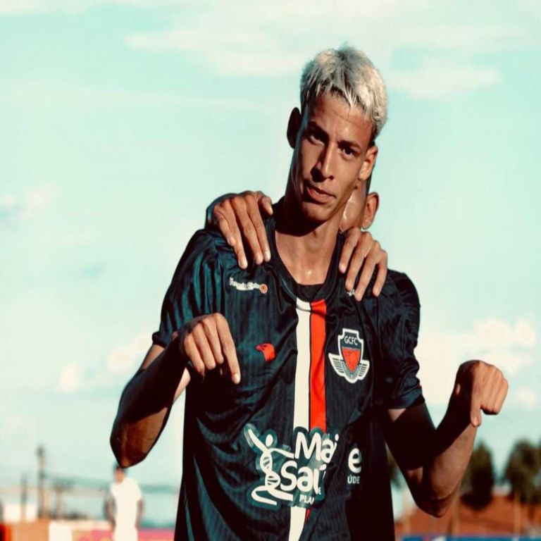 Mateus Bahia sofre pênalti, Ronaldir Santos converte e classifica o Guanabara City para a terceira fase da Copinha