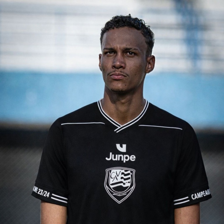 Titular absoluto na Copinha, Pedro Dionísio é promovido ao time profissional da Votuporanguense/SP, que disputa o Paulistão A2