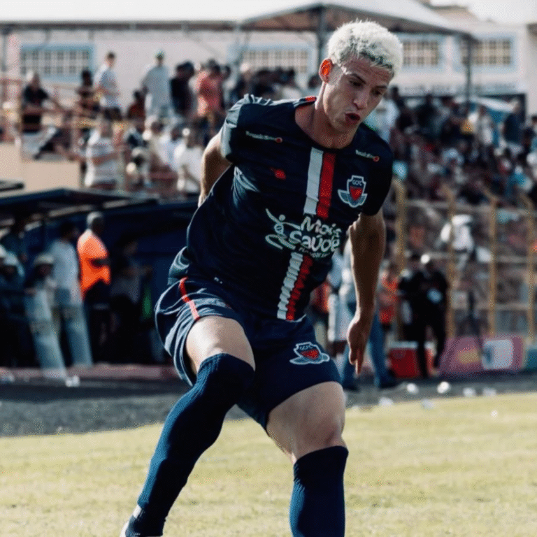 Após marcar na estreia, Ronaldir Santos concede assistência na Copinha em vitória do Guanabara City contra o Vasco