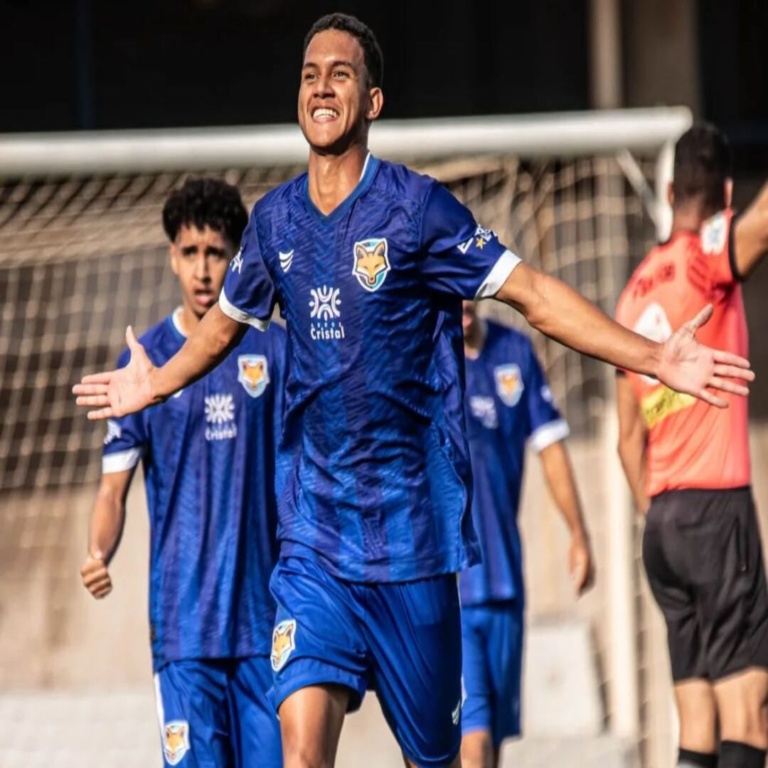 Grêmio Anápolis renova contrato com o atacante Wellington Oliveira até agosto de 2029