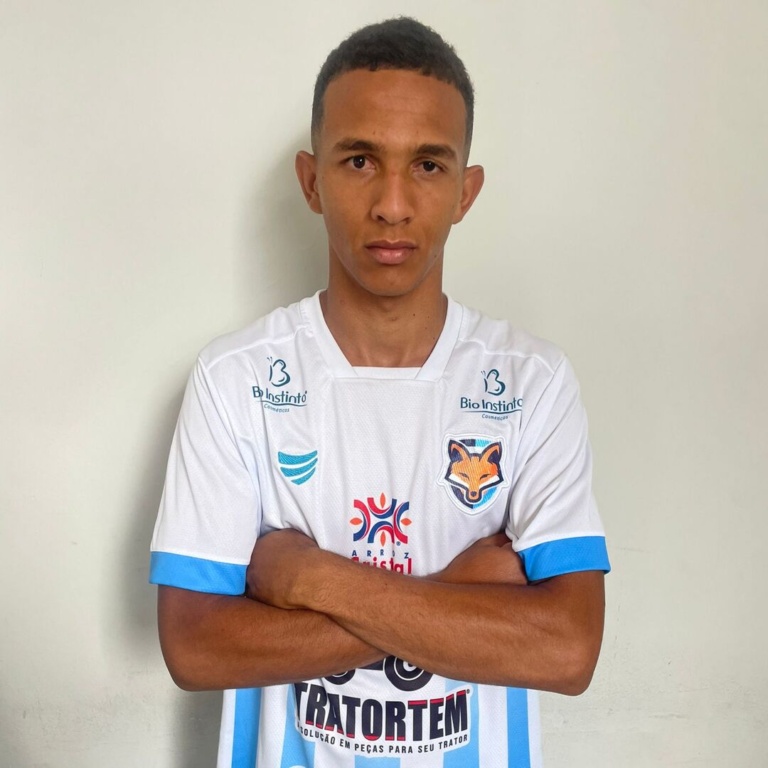 Grêmio Anápolis contrata o atacante Luan Henrique, formado no Francana/SP