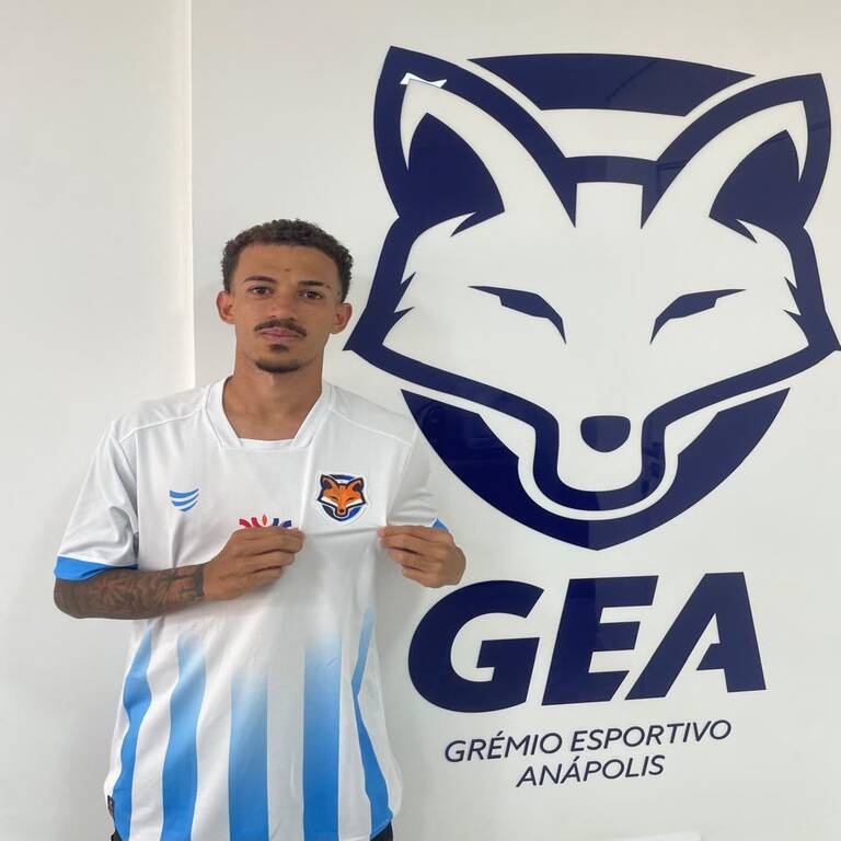 Grêmio Anápolis acerta a contratação do meia Niltinho