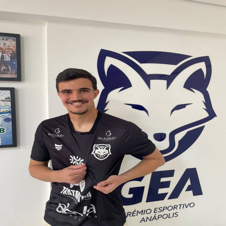 Grêmio Anápolis acerta a contratação do goleiro DG