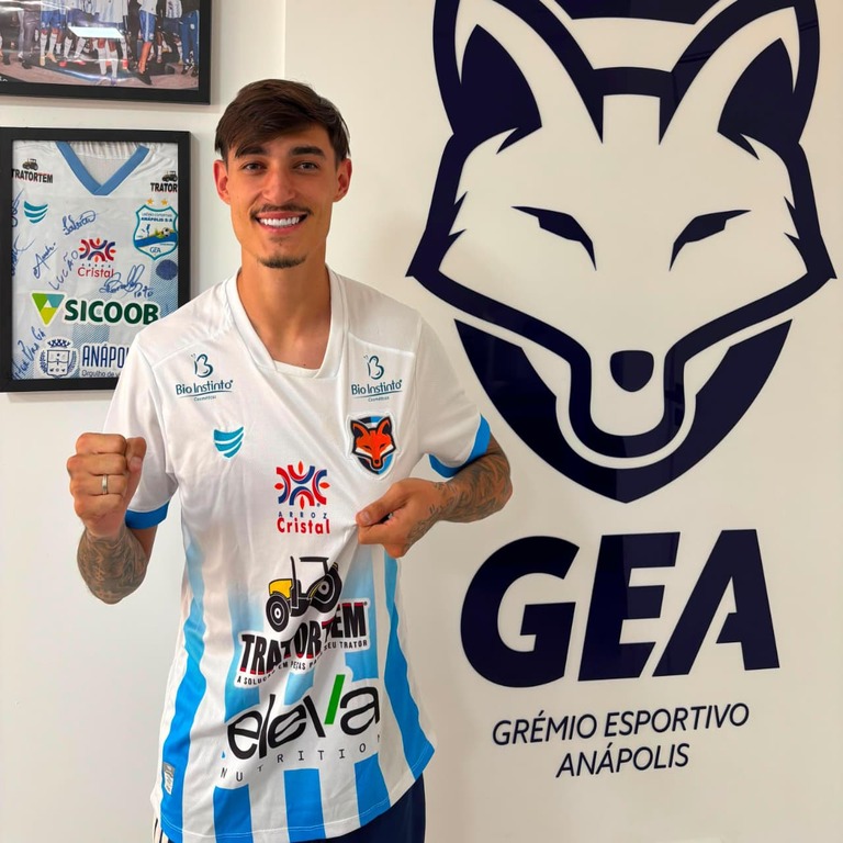 Grêmio Anápolis acerta a contratação do volante Eduardo Simioni