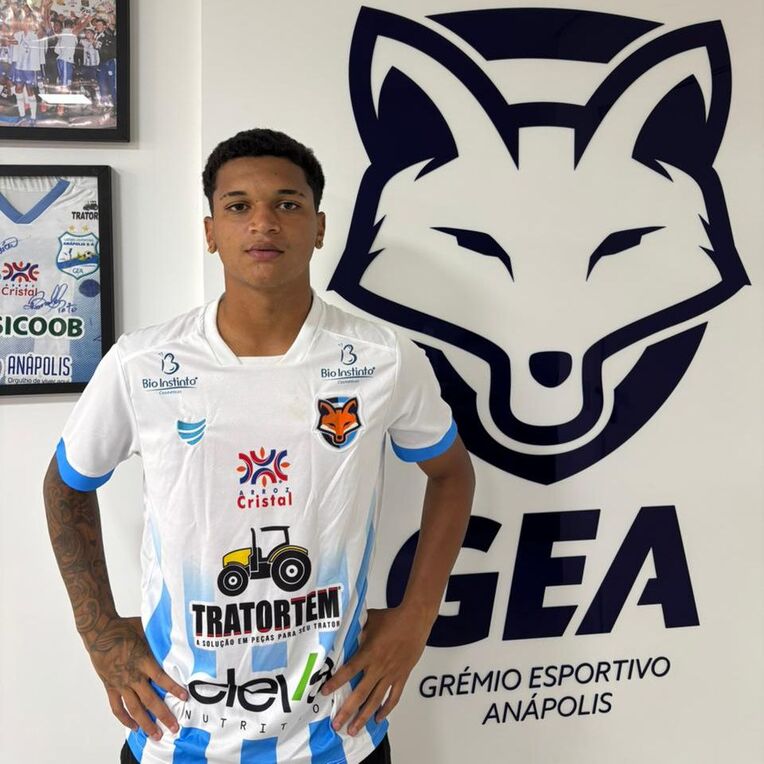 Grêmio Anápolis acerta a contratação do lateral-esquerdo Léo Izidoro