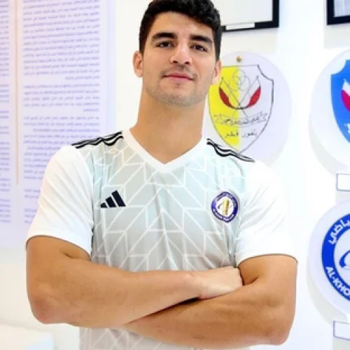 Lucão volta a jogar no Catar e Guilherme Marques pode atuar pelo Goiânia