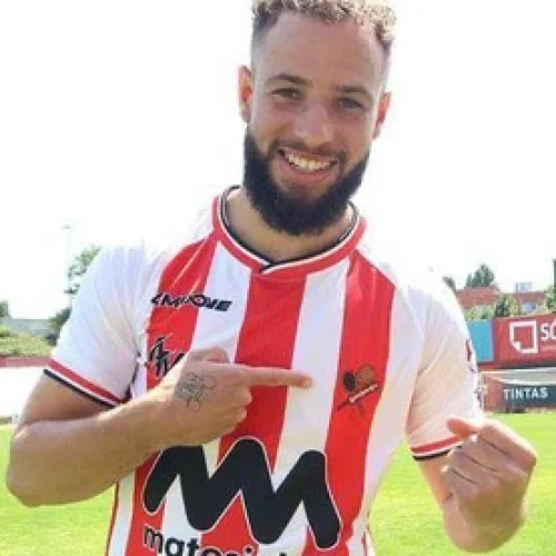 Renato Soares pode jogar pela Leixões diante do Porto; veja