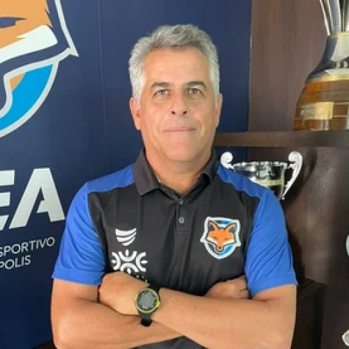 Lauro Martins é o novo técnico do sub-20 do Grêmio Anápolis; confira a comissão técnica completa