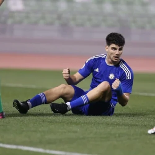 Momento mágico! Lucão chega ao 12° gol no futebol do Catar