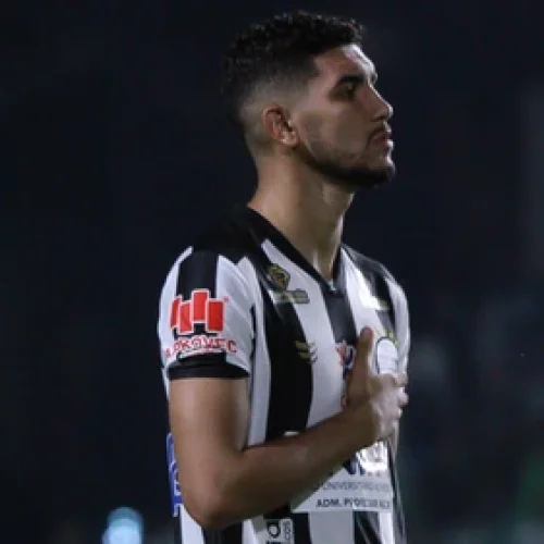 Guilherme Marques será titular pelo Goiânia contra o Vila Nova