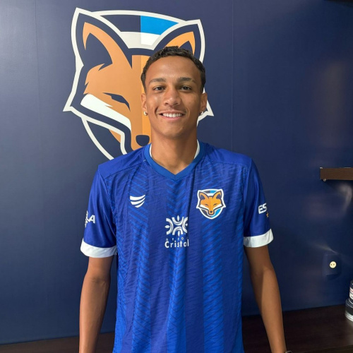 Grêmio Anápolis anuncia a contratação do zagueiro Pedro Dionísio