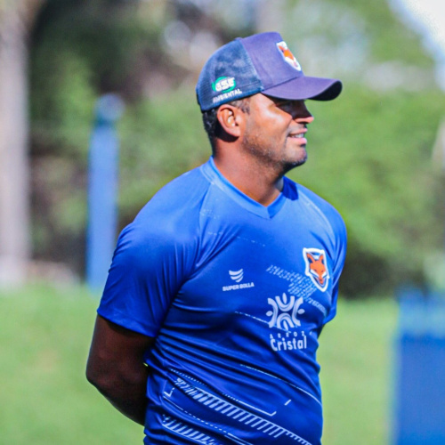 Lusmar Júnior será o técnico do Grêmio Anápolis na Divisão de Acesso 2025