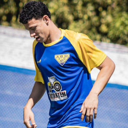 Ronaldir Santos marca pela 1ª vez pelo ABD e chega ao segundo gol no profissional na carreira; assista